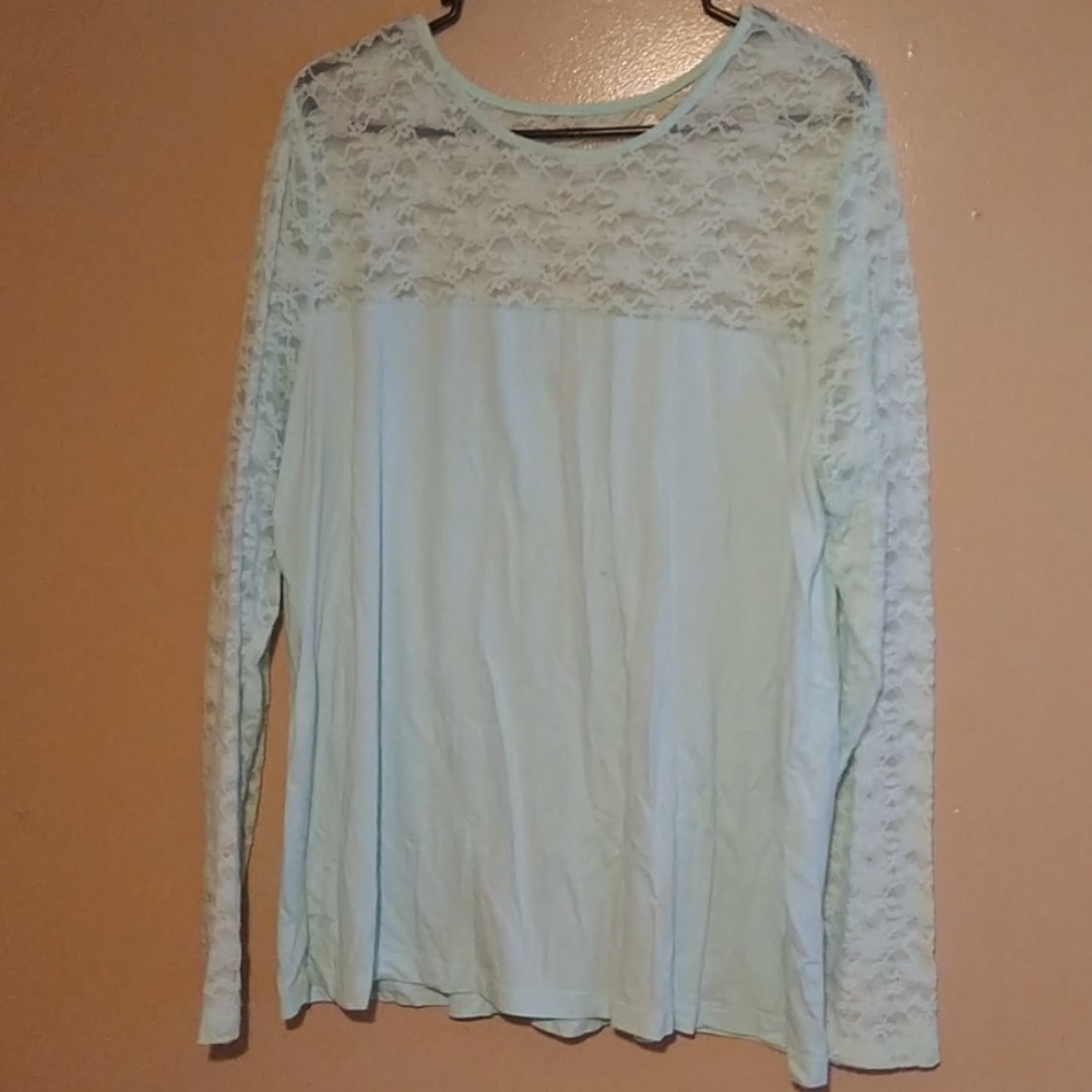 Light blue shirt